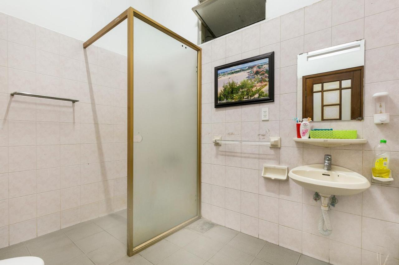 Spot On 710 Sakura Hostel Cholon Πόλη Χο Τσι Μινχ Εξωτερικό φωτογραφία